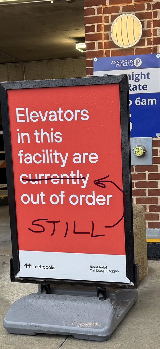 eyeonannapolis's tweet photo. Hey @ParkAnnapolis , I fixed the sign at Gotts Court Garage for you. #8yearsandcounting https://t.co/wO3mN9xtmb