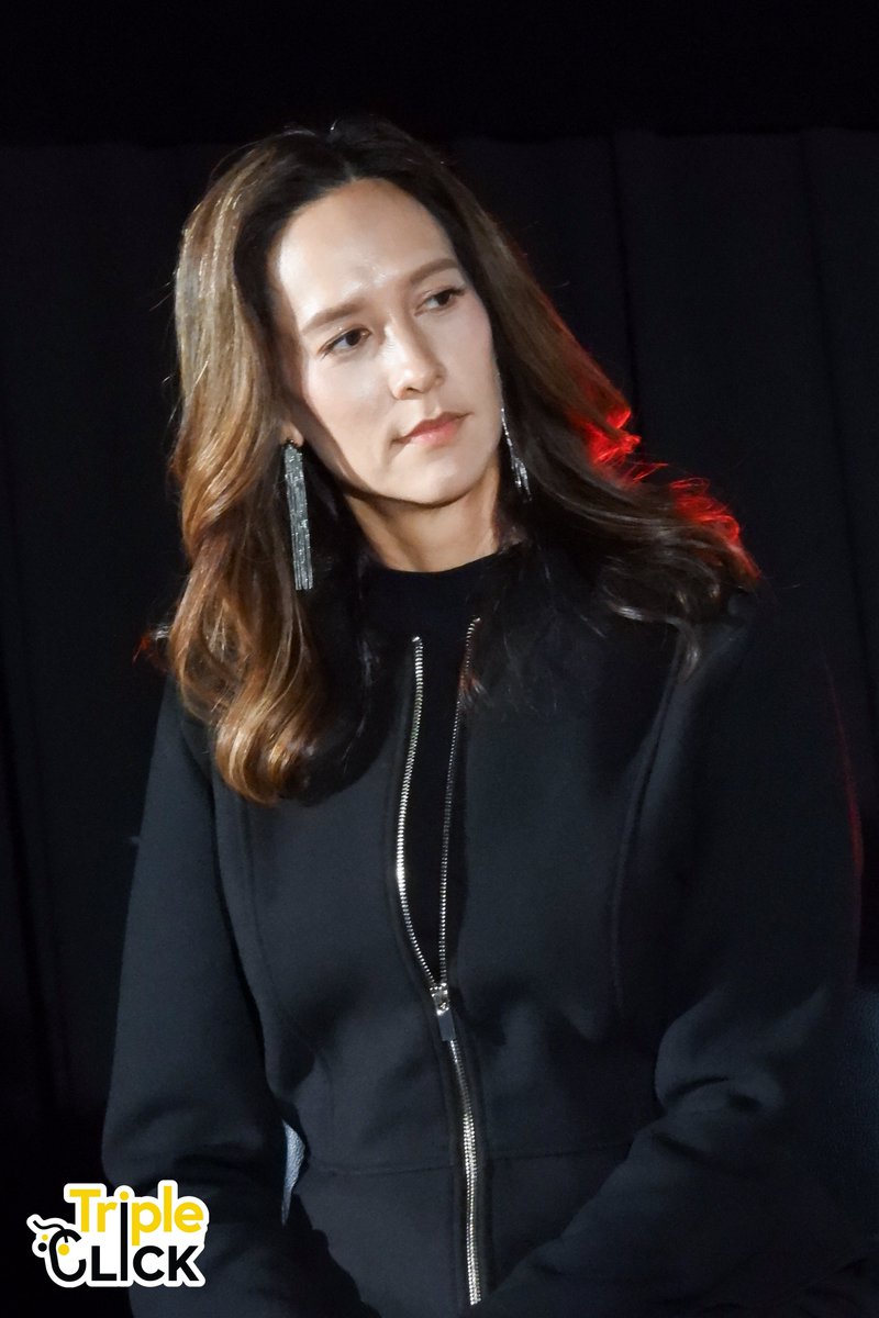 TripleClick tweet media