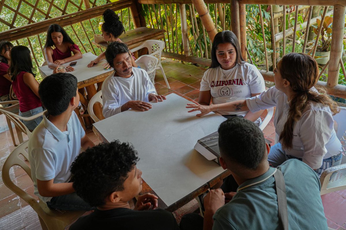 Consejería Comisionada de Paz tweet media