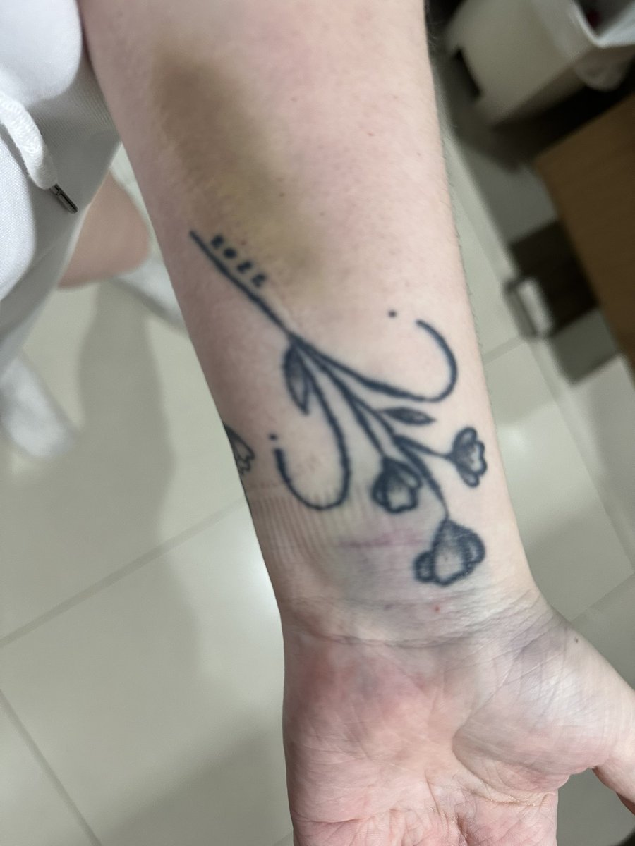 flaca ♡ tweet media