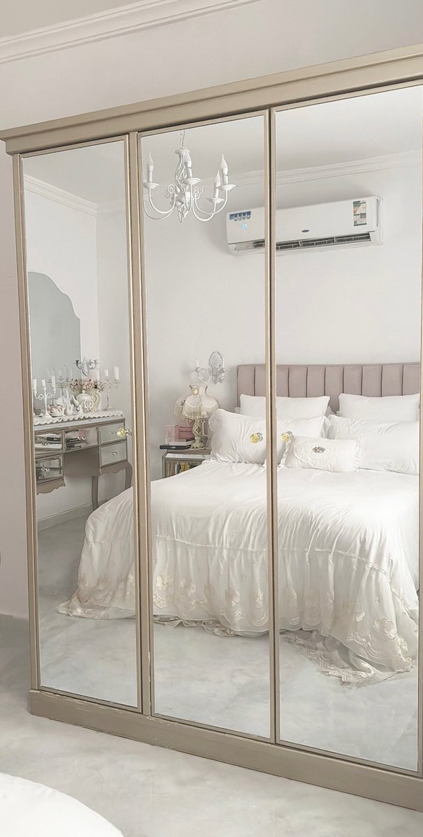 𝐺ℎ𝑎𝑙𝑎 tweet media