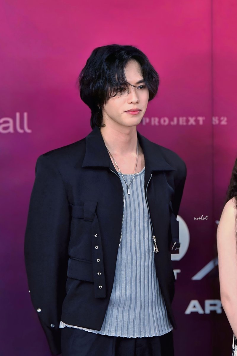 su.skst~♡ tweet media