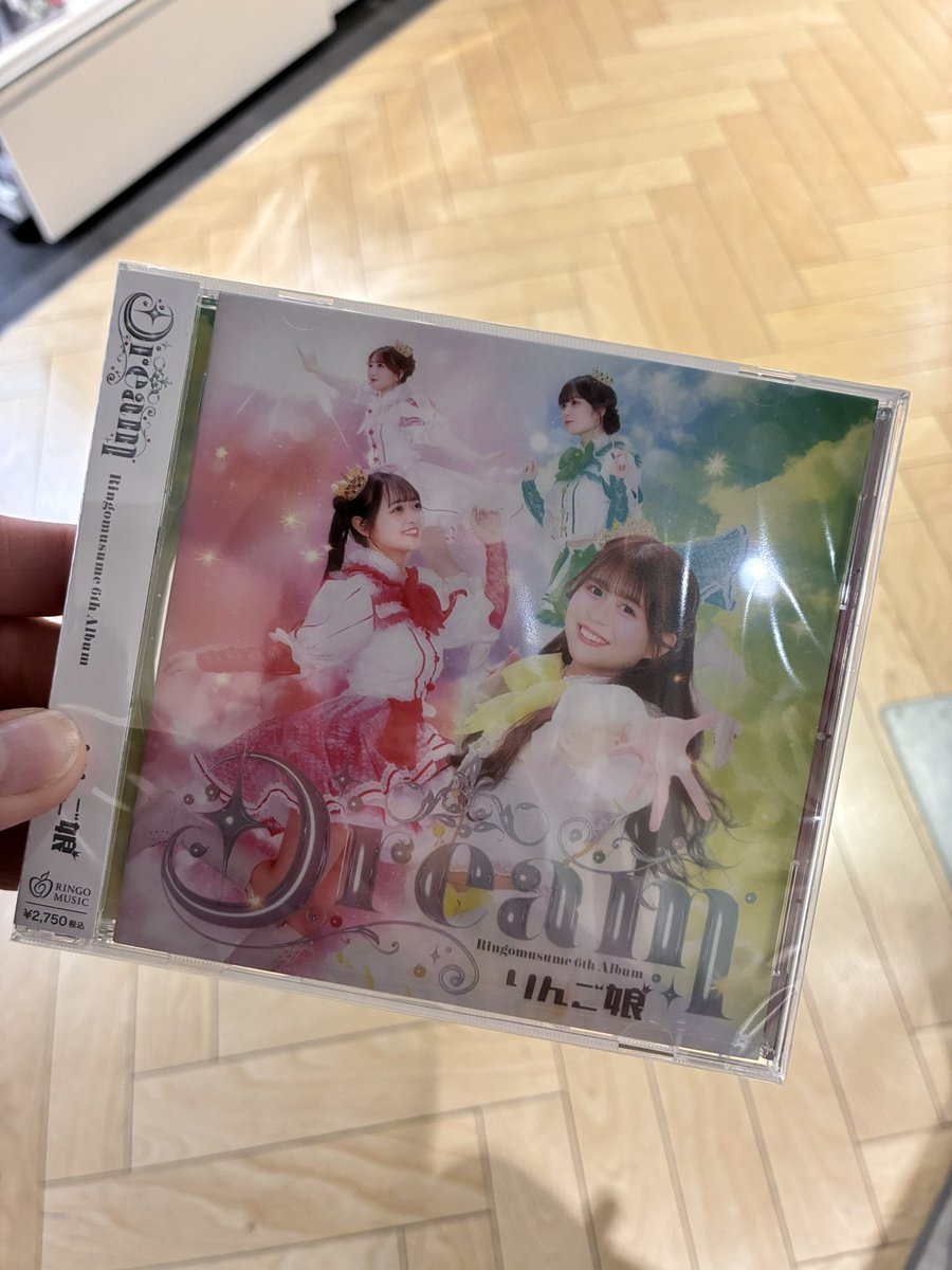 こみつ tweet media