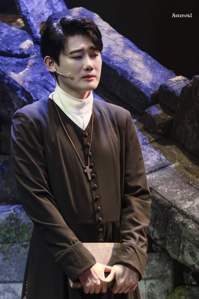 𝑨𝒔𝒕𝒆𝒓𝒐𝒊𝒅 tweet media