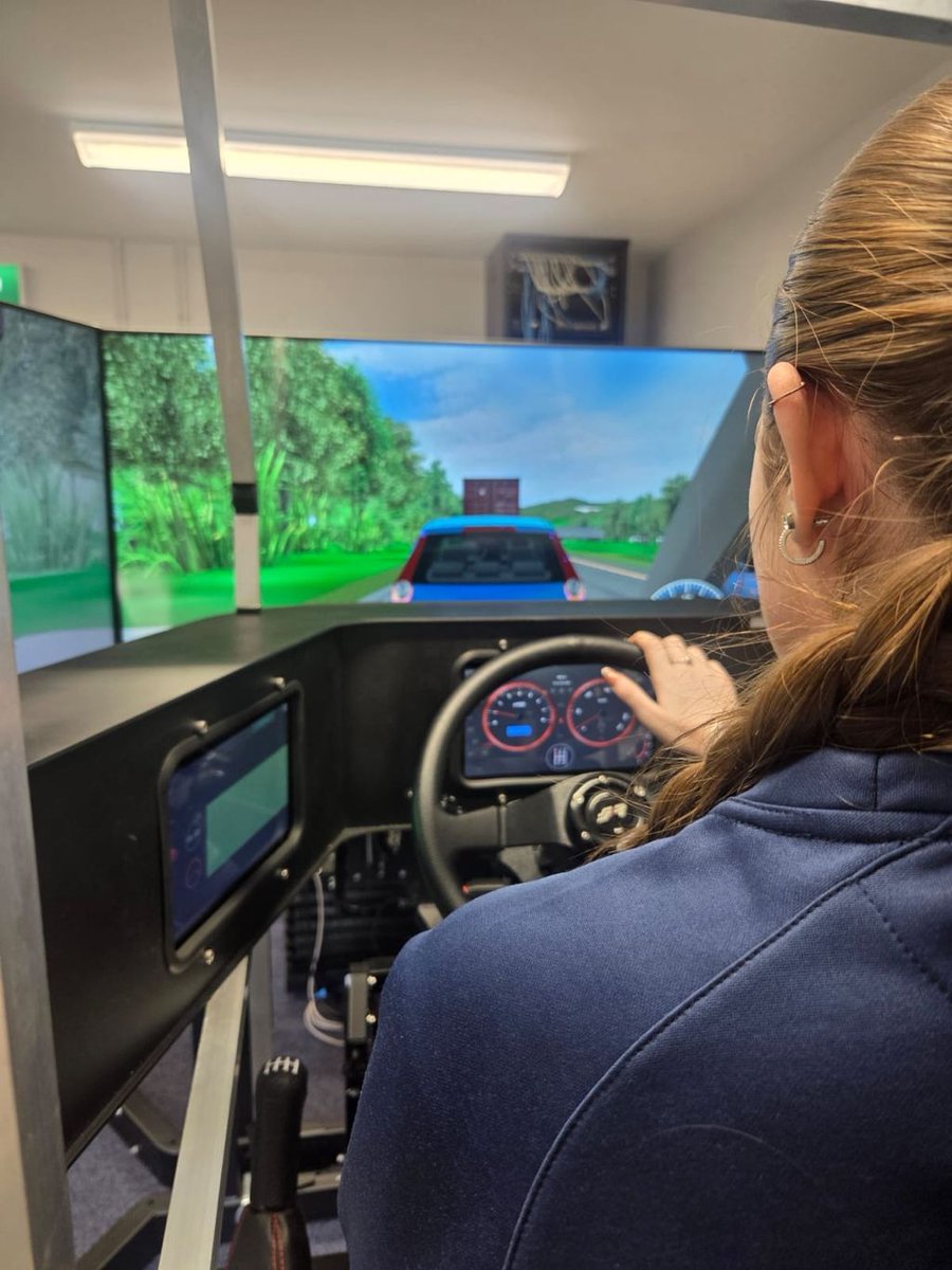 St Mogue's College tweet media