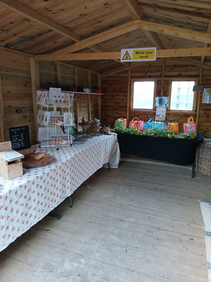 blue_ceramics's tweet photo. 📣 Blue Ceramics now selling from Mires Beck!
Our Easter bunting painting sets are in the gift shop🐣Pop by this weekend to see this amazing Post‑19 provision and support our students by checking out their beautiful products! 💙#partnership #MiresBeck @Ganton_Hull @HumberEdTrust https://t.co/YLAzFaGeMG