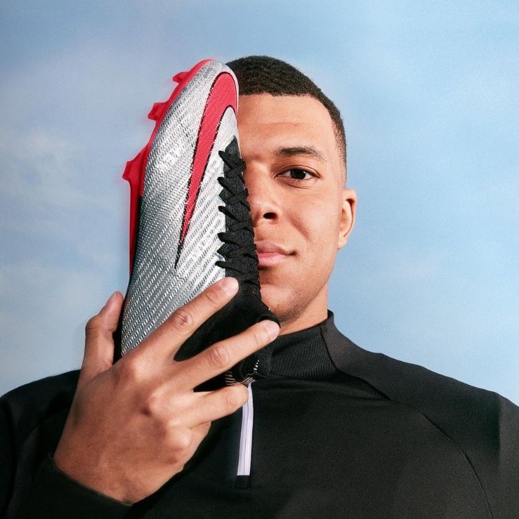 Instant Foot ⚽️ tweet media