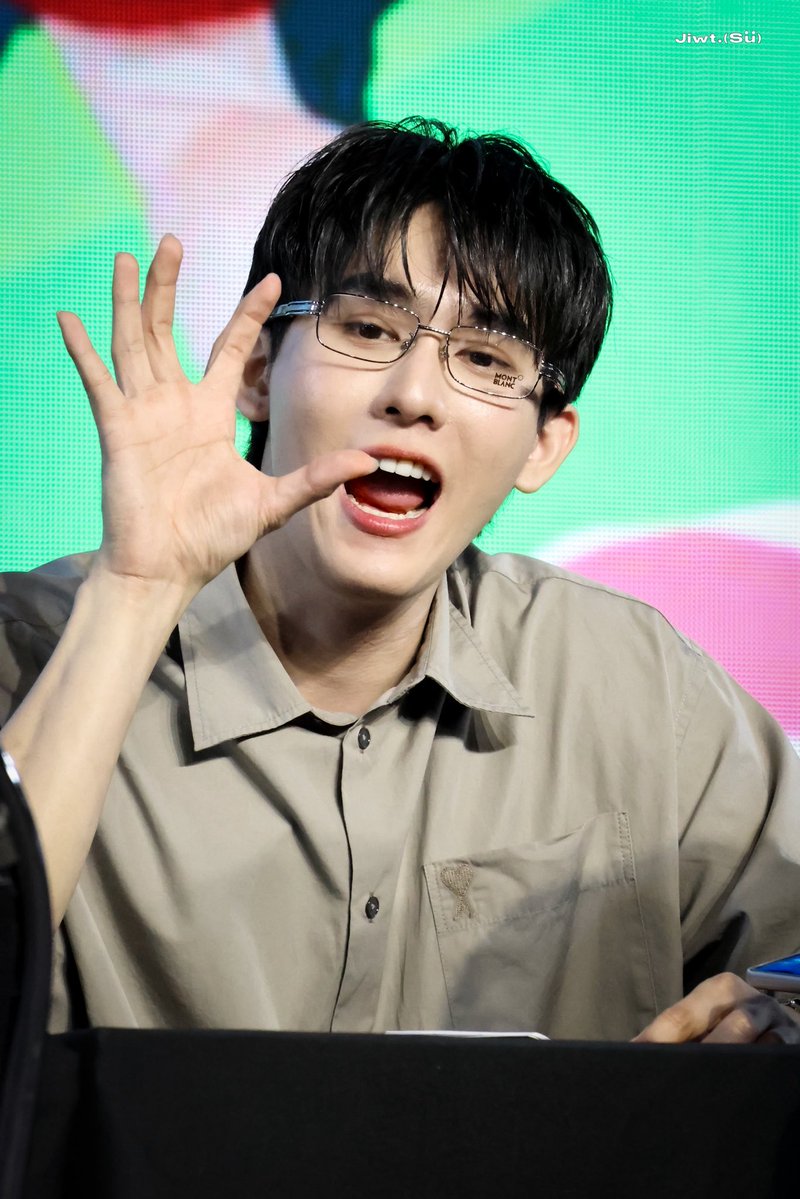 𐙚 จิ๋วสึ tweet media