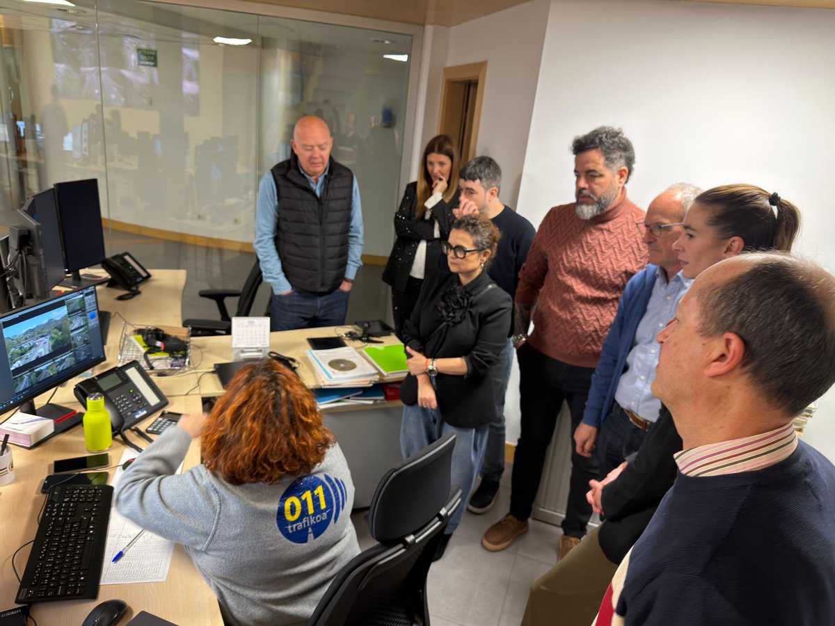 Parlamento de Navarra / Nafarroako Parlamentua tweet media