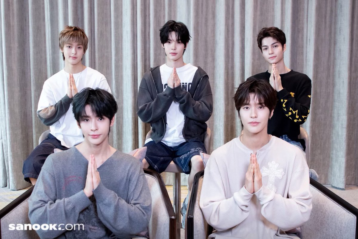 Sanook.com tweet media