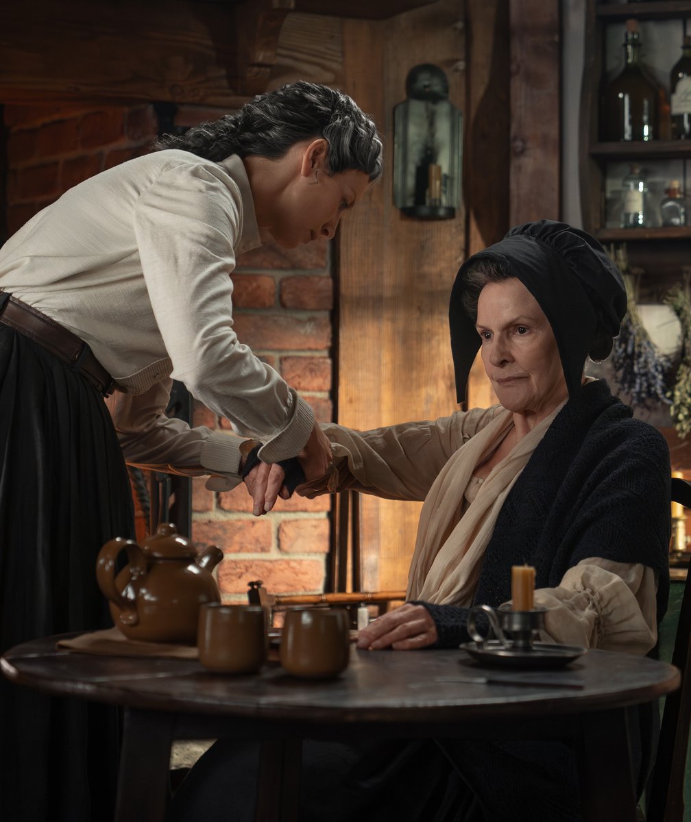 TVFanatic's tweet image. With #WizardofOz references, sauerkraut, and surprise returns, #Outlander captures the magic of the books and goes from strength to strength. This hour reminds us of the humor and important of social connection and family. Read our review! tvfanatic.com/outlander-seas…