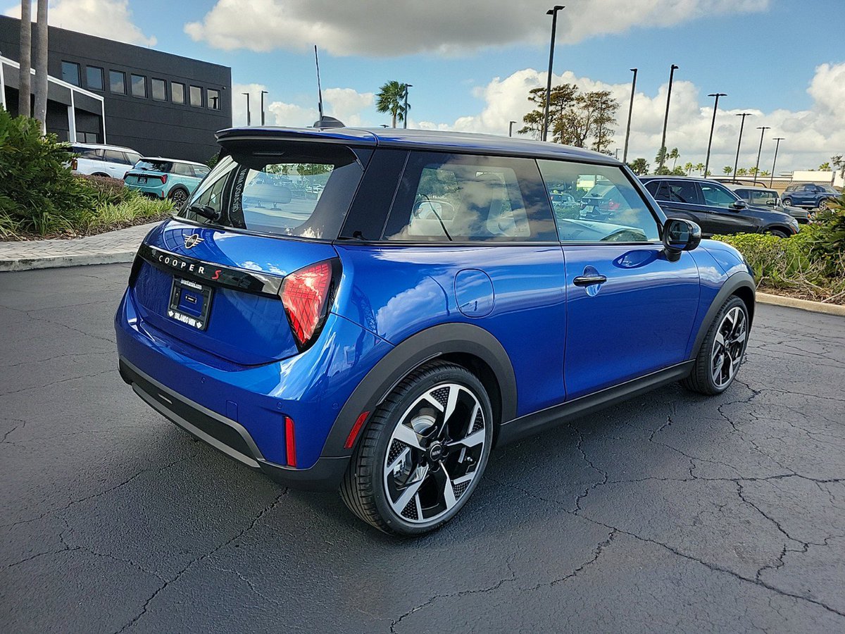 Fields Auto Group tweet media