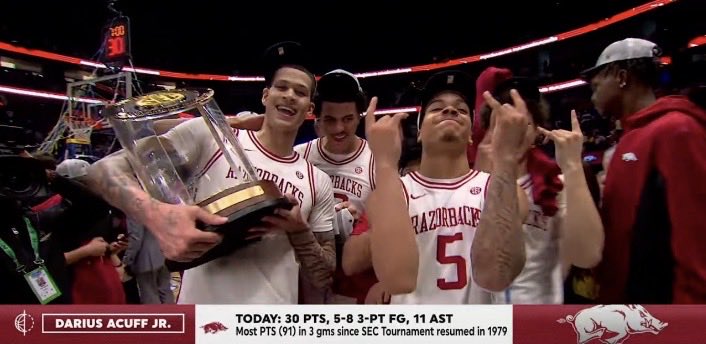 WarMachine2013 tweet media