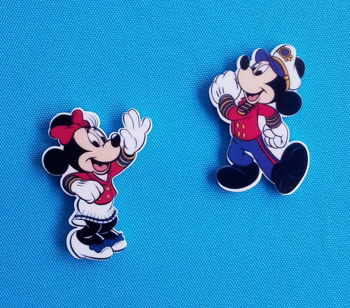 PixieDustedFun's tweet image. Brighten your cruise experience with the Captain Minnie &amp;amp; Captain Mickey Mini Magnet Set for just $2.95! Perfect for your Fish Extender gifts. #DisneyCruise #TravelMemorabilia

Shop Now etsy.com/listing/509778…