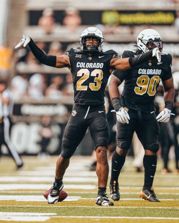 3⭐️ Anthony James Jr tweet media