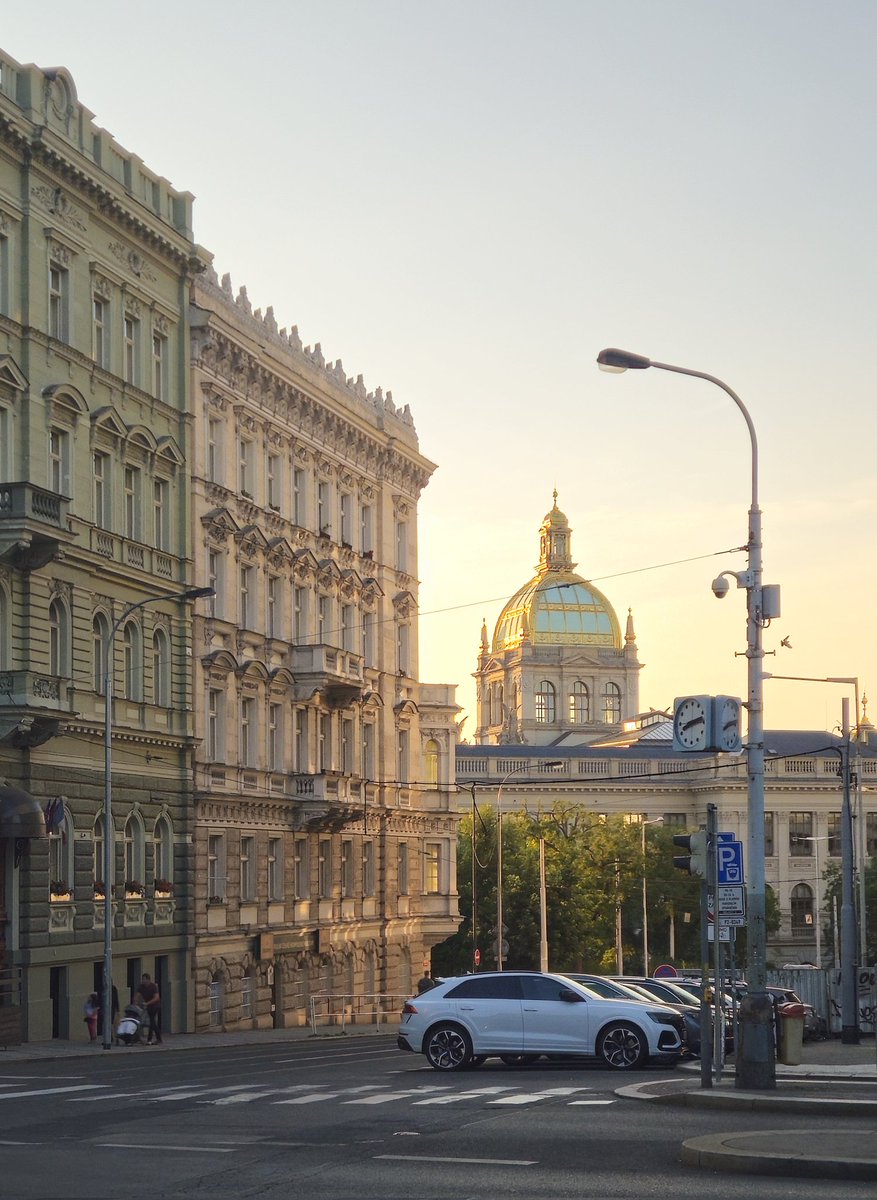 Home Malone tweet media