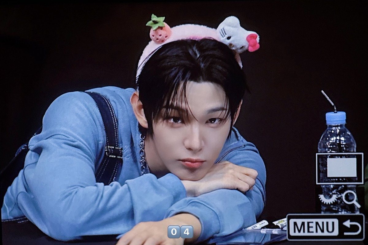 04 เป๊ฑโโ tweet media