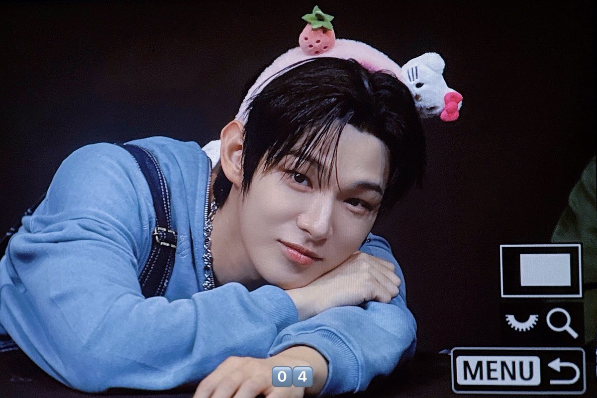 04 เป๊ฑโโ tweet media