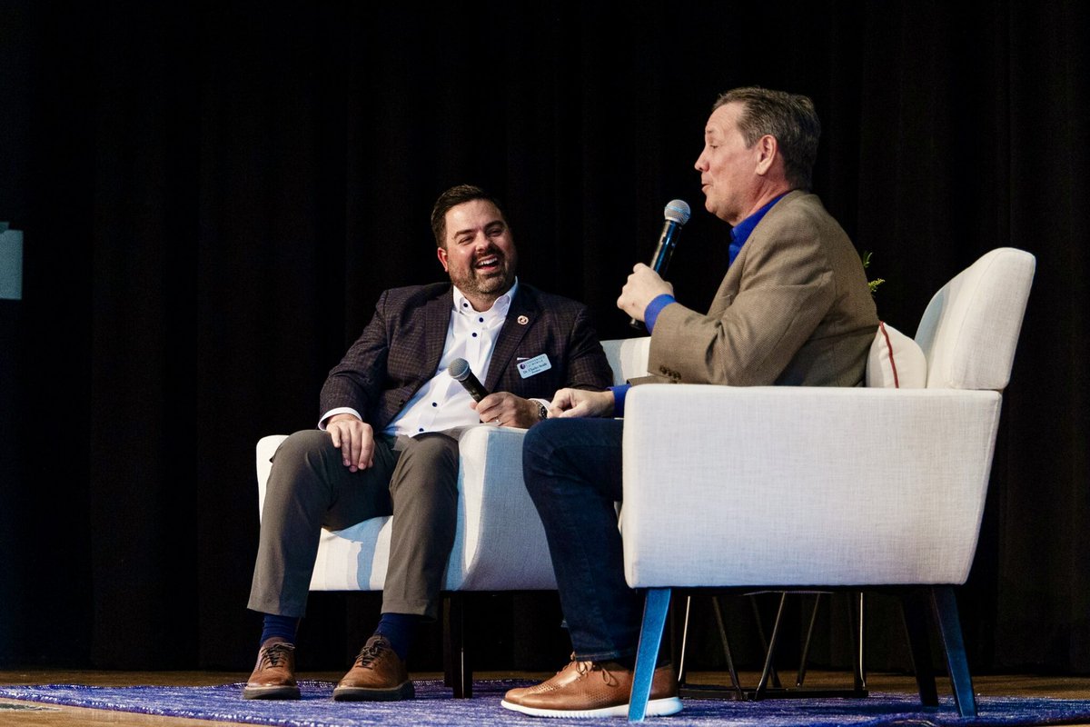 NAMB President Kevin Ezell recently joined University of Mobile President Charles Smith for a day of fellowship, panel discussions with regional ministry leaders, and a powerful Chapel message.

Under Ezell’s leadership, NAMB has seen over 12,000 churches planted across the