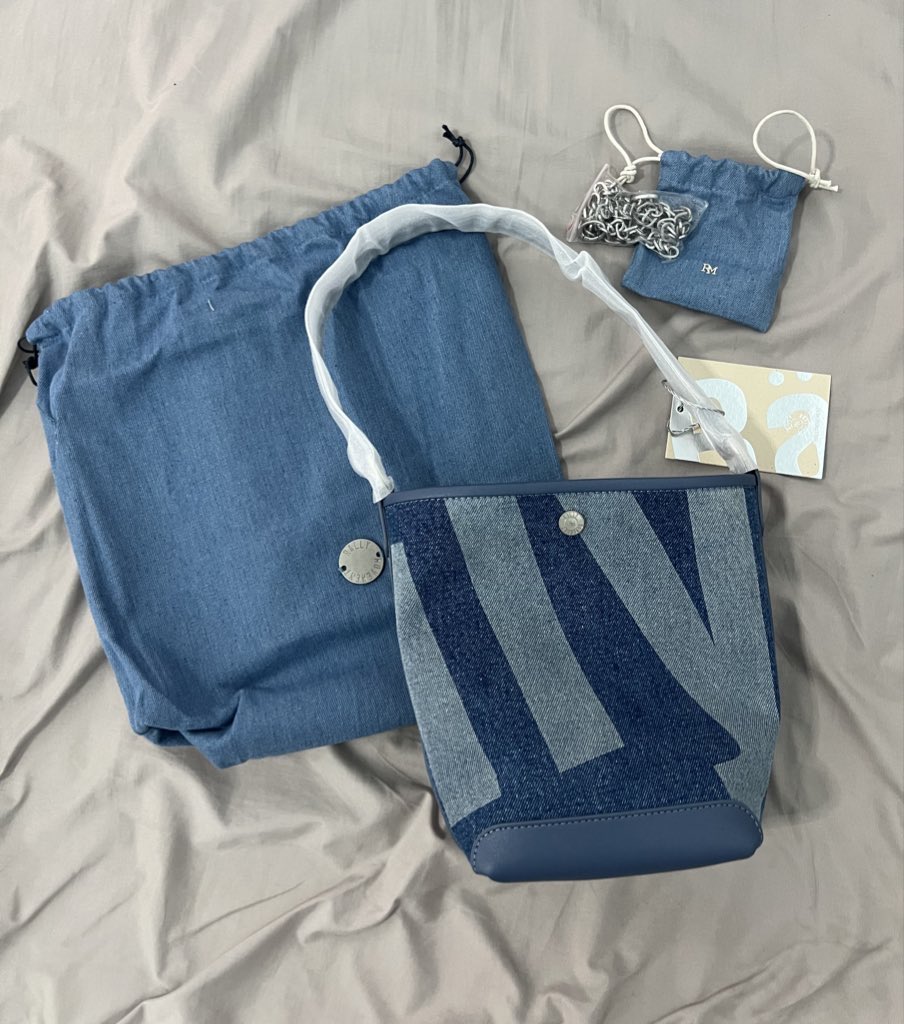 new and used tweet media