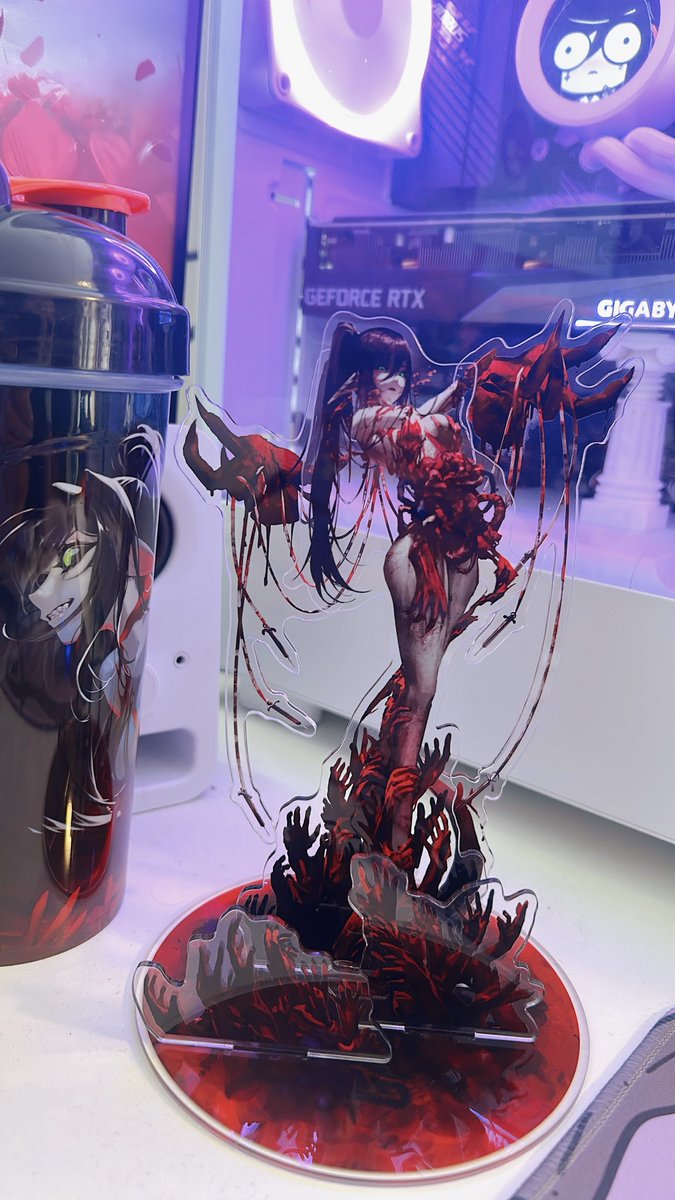 Liv ᛭ ゴースト tweet media