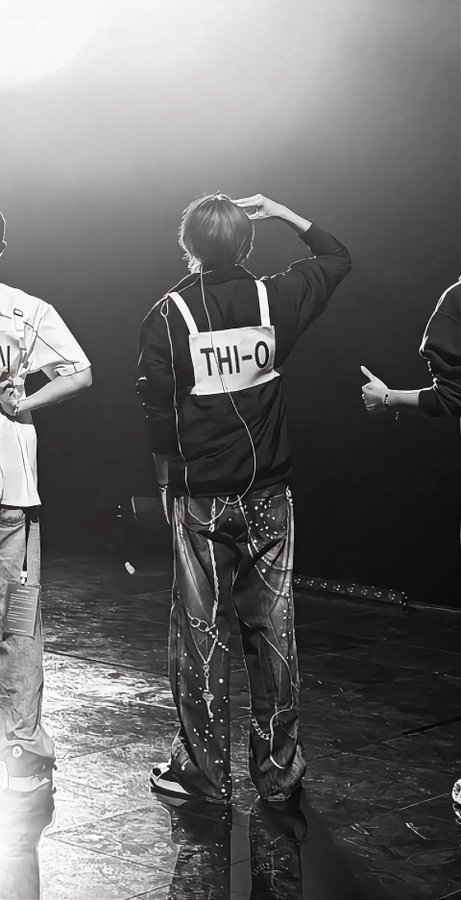 Milk 🌻 tweet media