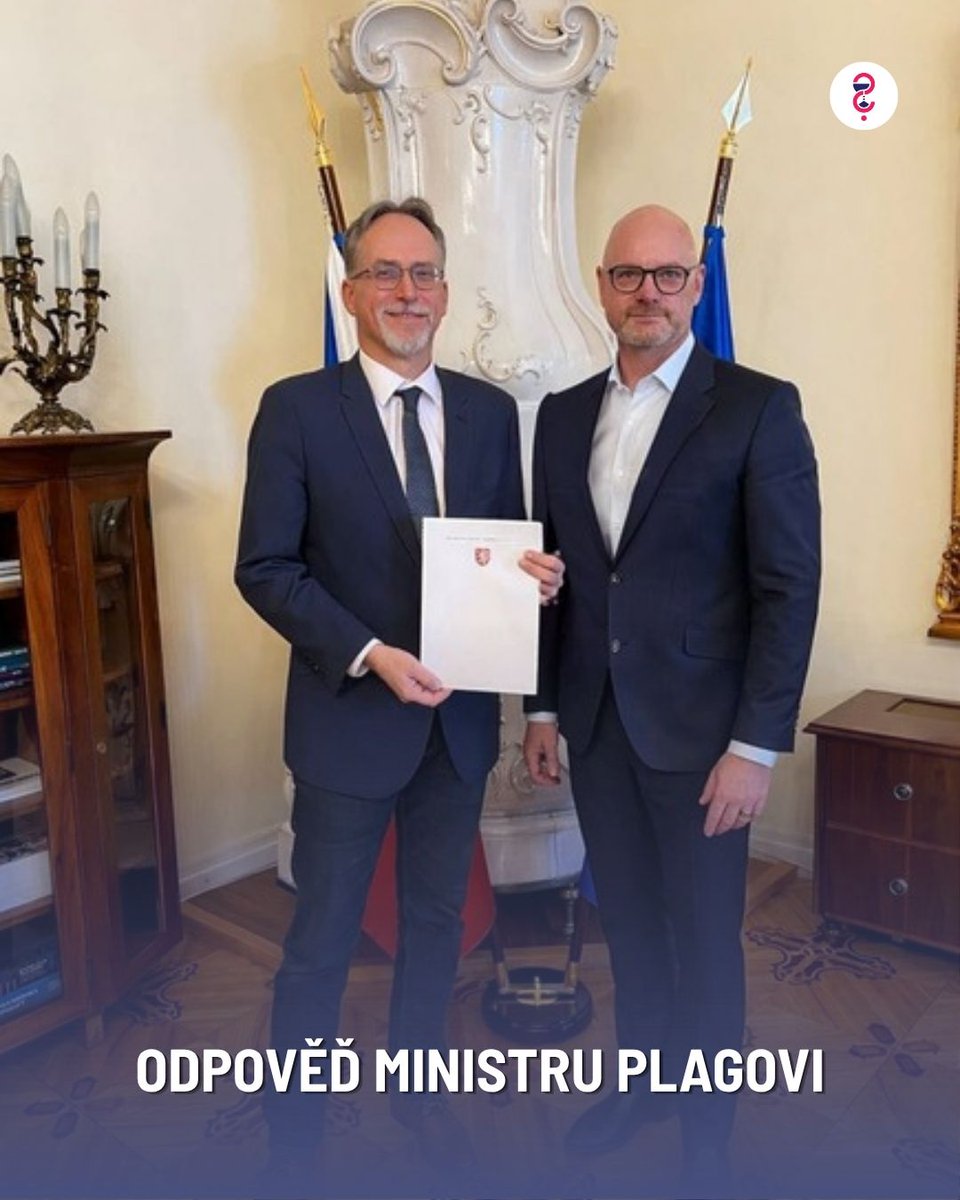 Milion chvilek pro demokracii tweet media