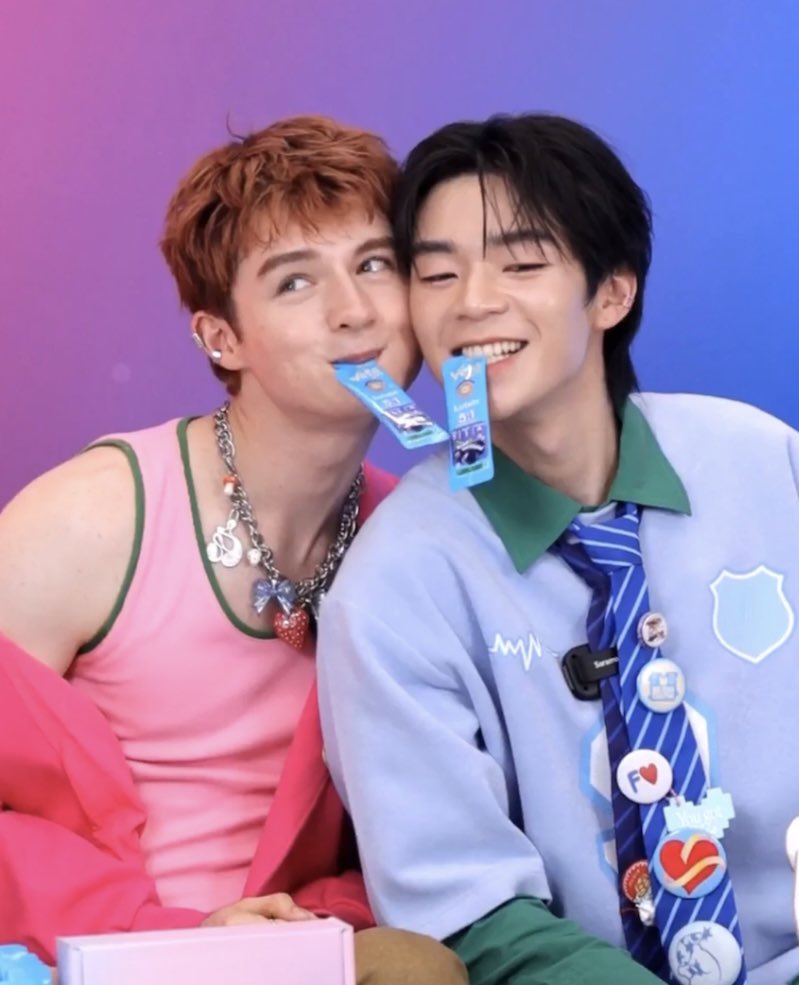 NongPjiew's tweet image. ได้คำตอบแล้วเนอะว่าแก้มข้างไหนนิ่มสุด🫣

VETA JELLY PJLEON LIVE

#VETAJellyxPJLeonLIVE
#PJLEON #พีเจเลออน