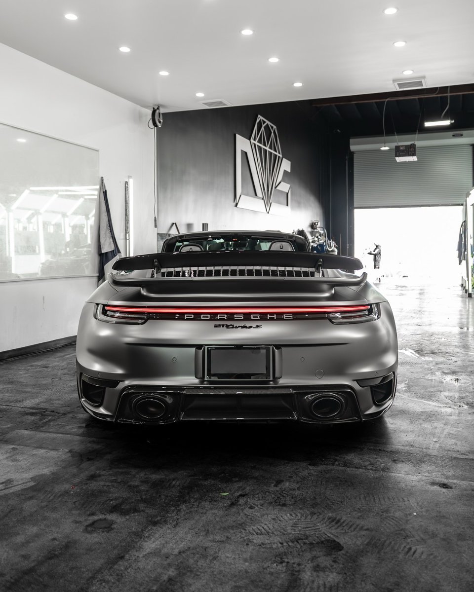 competitionreal's tweet photo. Porsche 911 Turbo S 🩶 https://t.co/dqt6XJHtFk