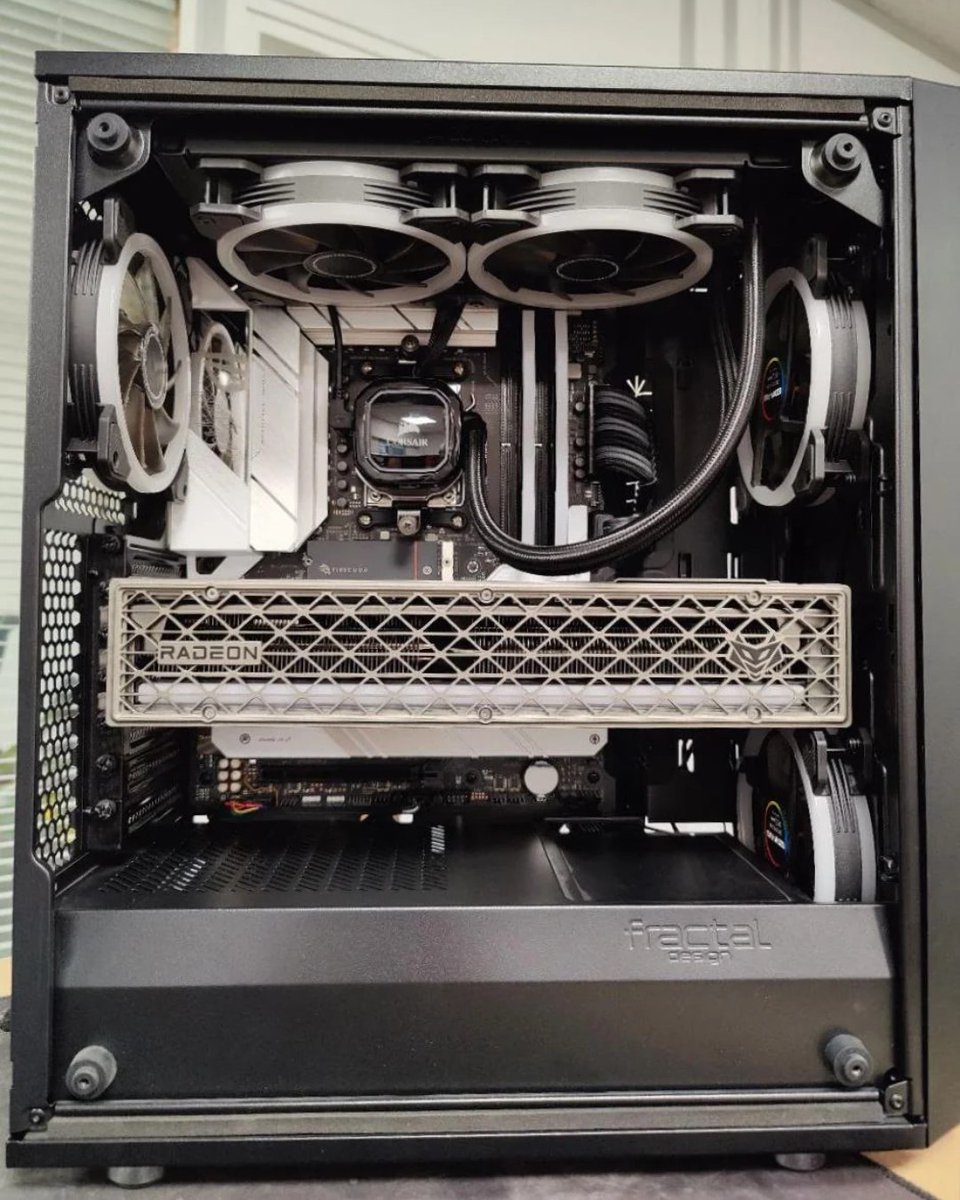 SAPPHIRE Technology tweet media