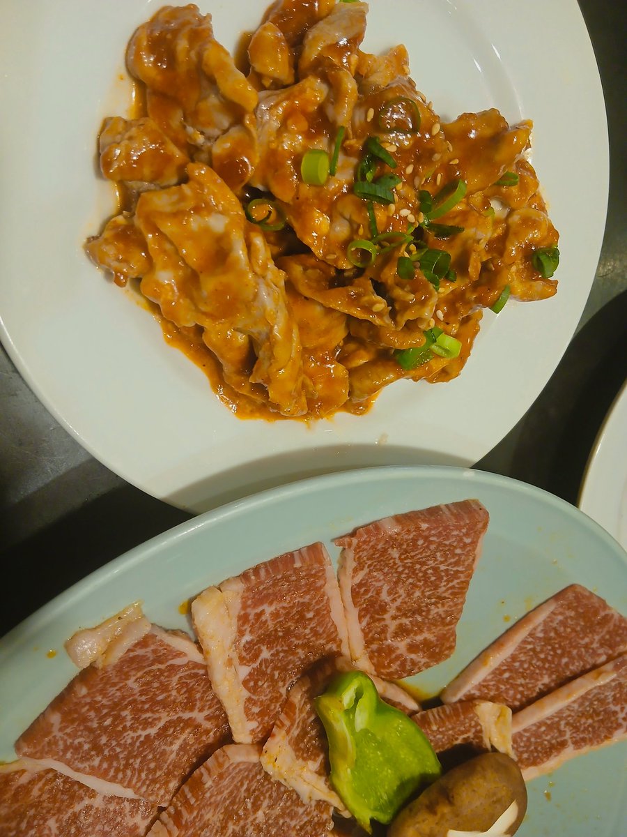 なると🍥 tweet media