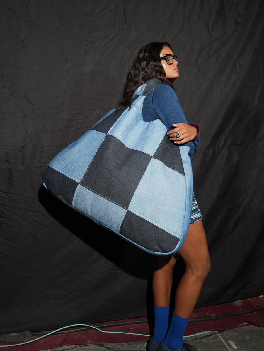 R | Elan tweet media