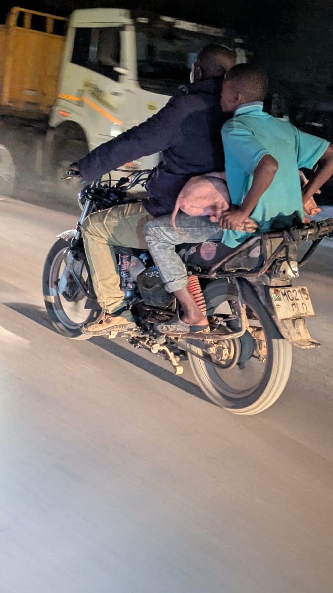 Jay~Umeme⚡ tweet media