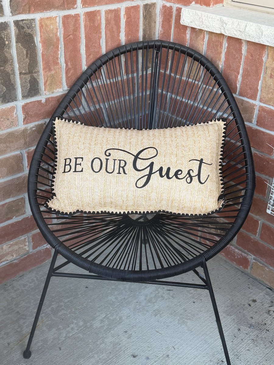 DisneyClipsGuy tweet media