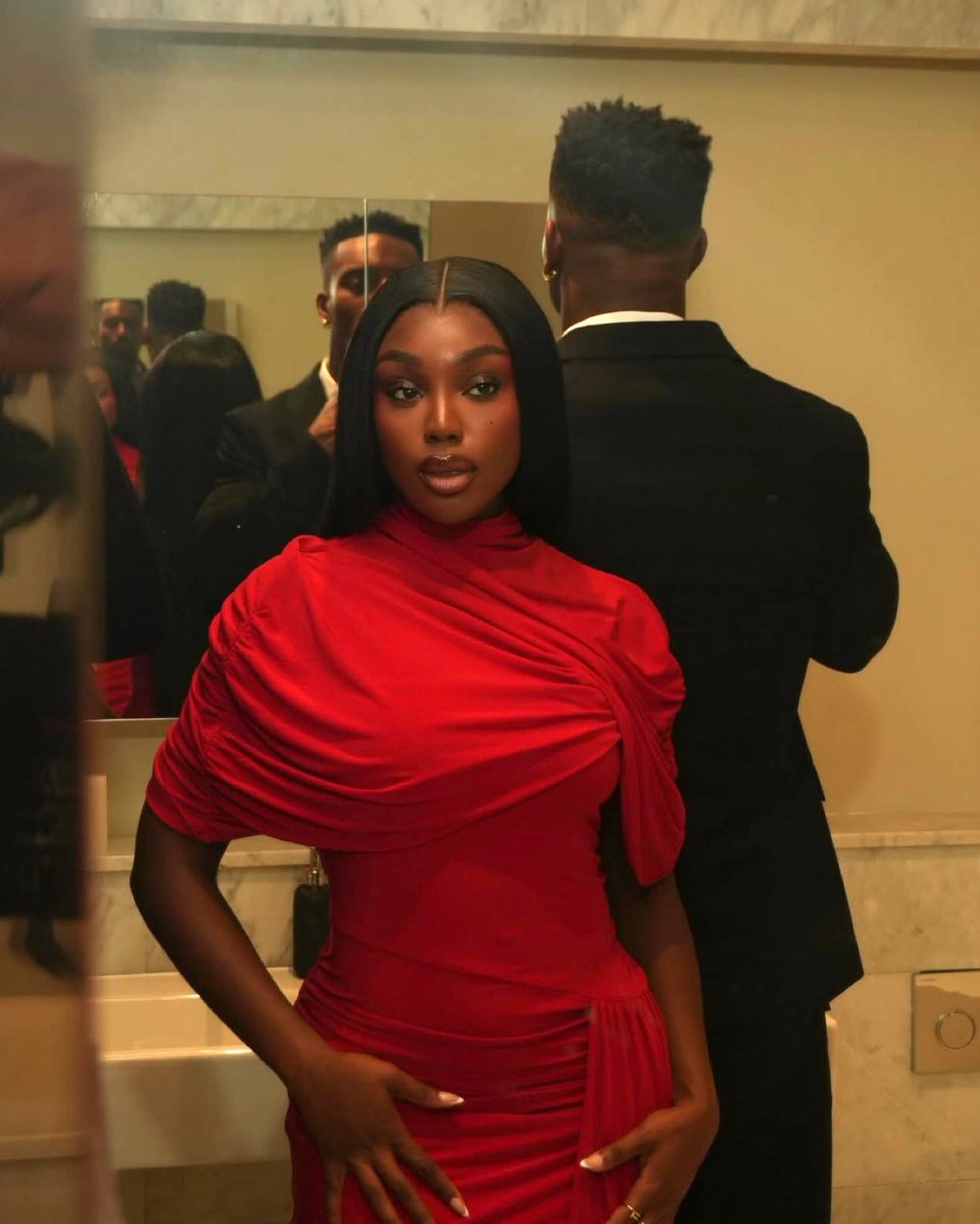 It’s Giving Whit tweet media