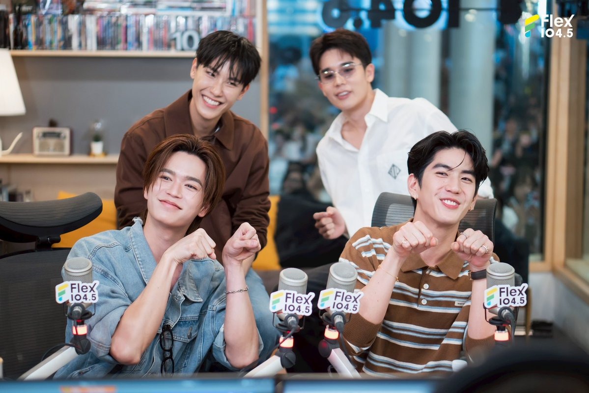 Flex 104.5 tweet media