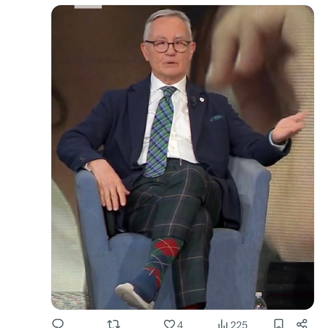 Loredana Caruso tweet media