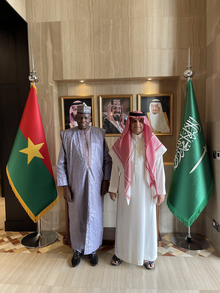 السفارة لدى بوركينافاسو tweet media