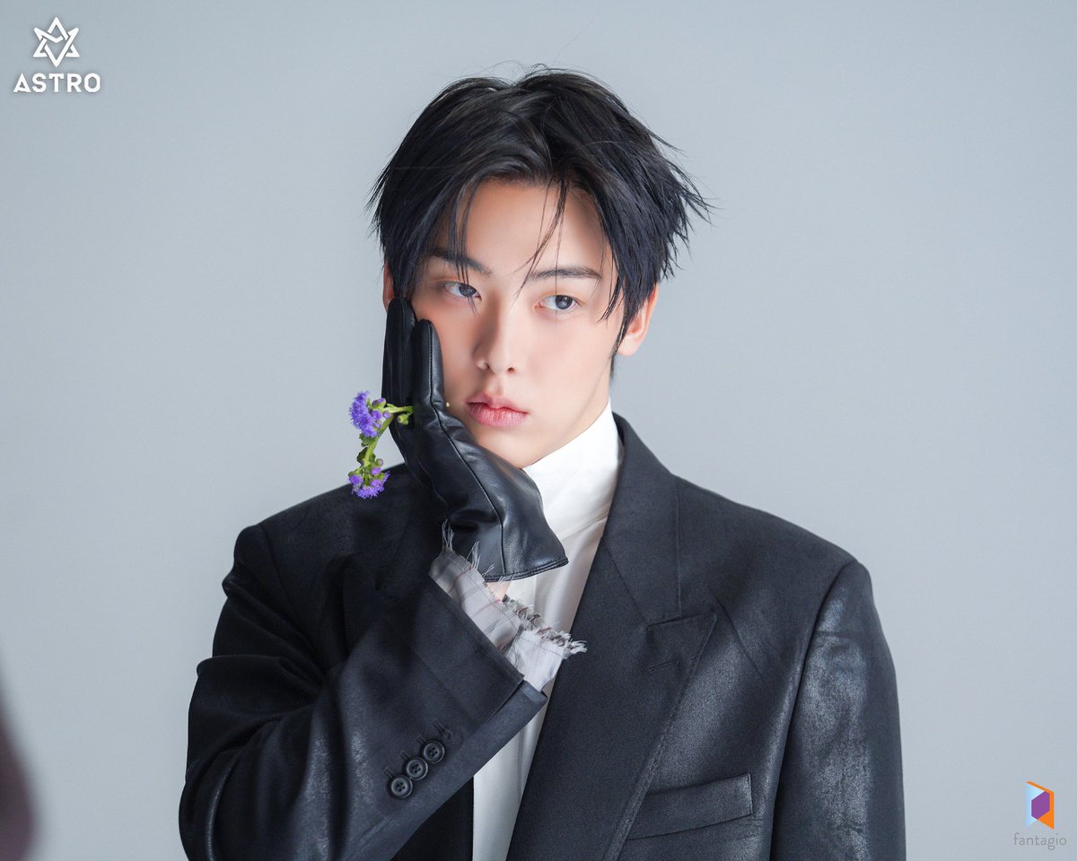 딴생각💭 tweet media