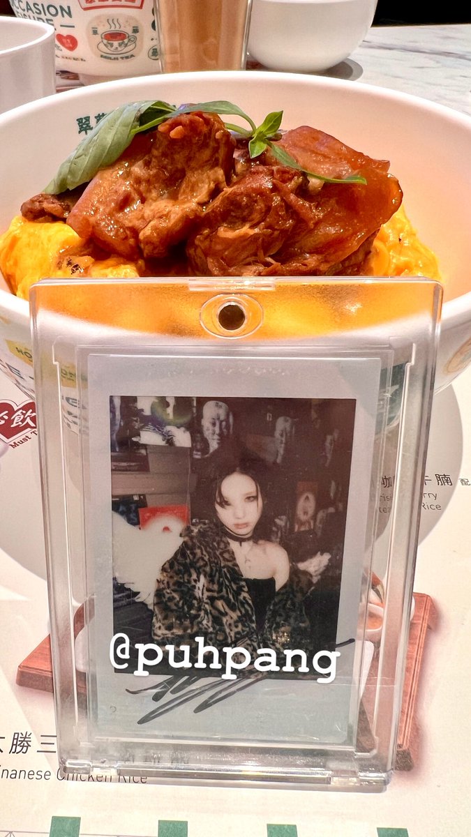 ᕕ( ᐛ )ᕗ tweet media