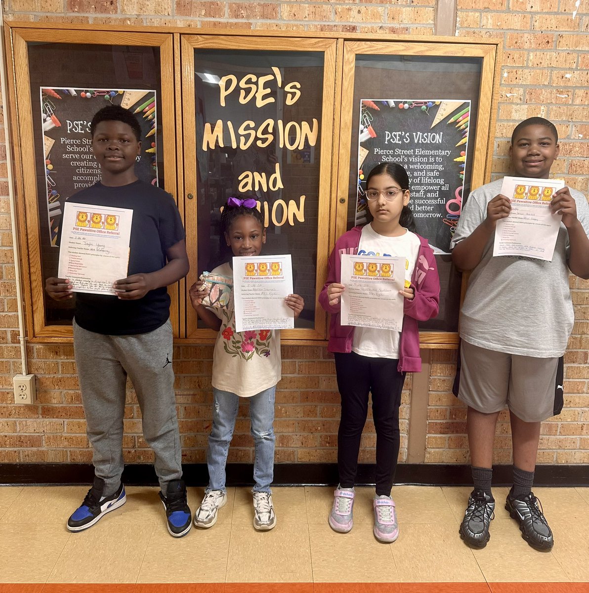Pierce Street Elementary tweet media