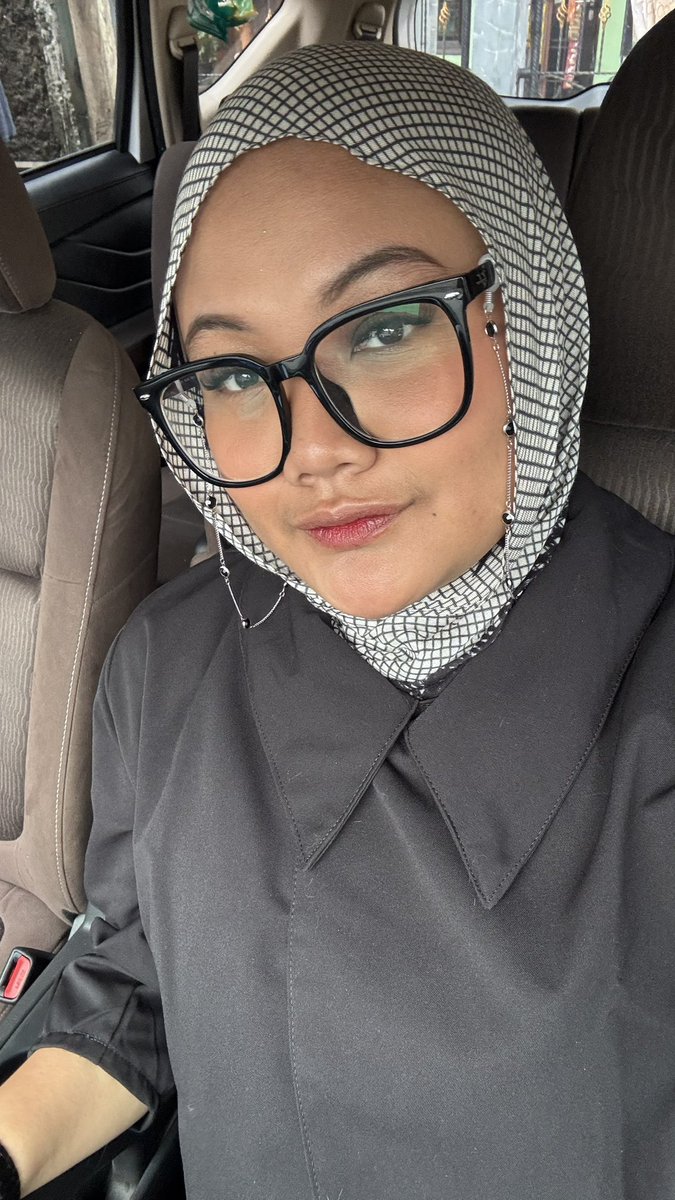 AnotherFathi's tweet image. Percuma dandan secakep ini kalo cintaquu di tolakkkk💔💔💔 #semangat #AntiJaranGoyang #DukunGakBertindak #SiapBacaTarot