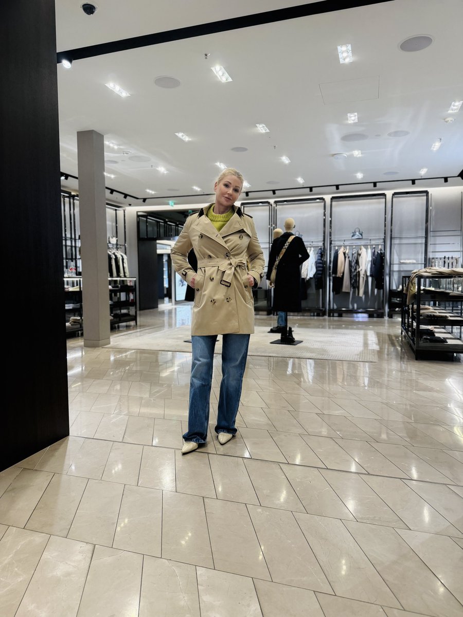 Eva Maria Strobl tweet media