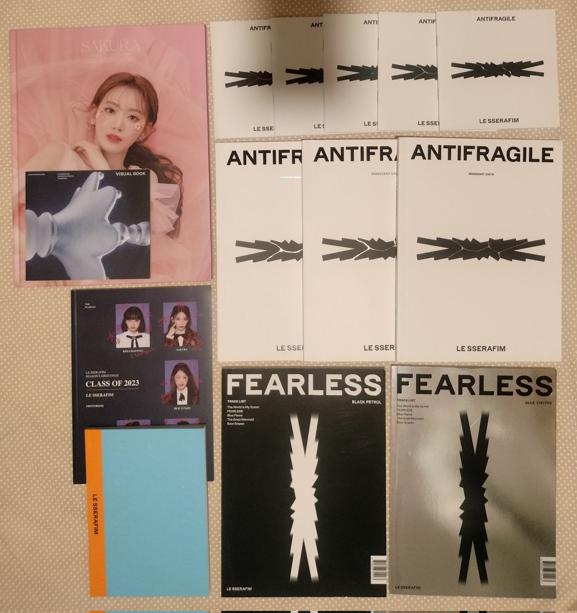 Butterheart27's tweet photo. 📣 ขายเหมา photobook เปล่า
🖤 fearless 2เล่ม
🖤 fearless japan 1เล่ม
🖤 antifragile 3เล่ม
🖤 antifragile compact 5เล่ม
🖤 day off 1เล่ม
🖤 ssgt 2023 1เล่ม
🖤 sakura visual book 1เล่ม
ราคา 950 บาม รส
สั่งซื้อ/เพิ่มเติม DM คับ
#ตลาดนัดle_sserafim #ตลาดนัดlesserafim #ตลาดนัดizone https://t.co/aspHB96eYd