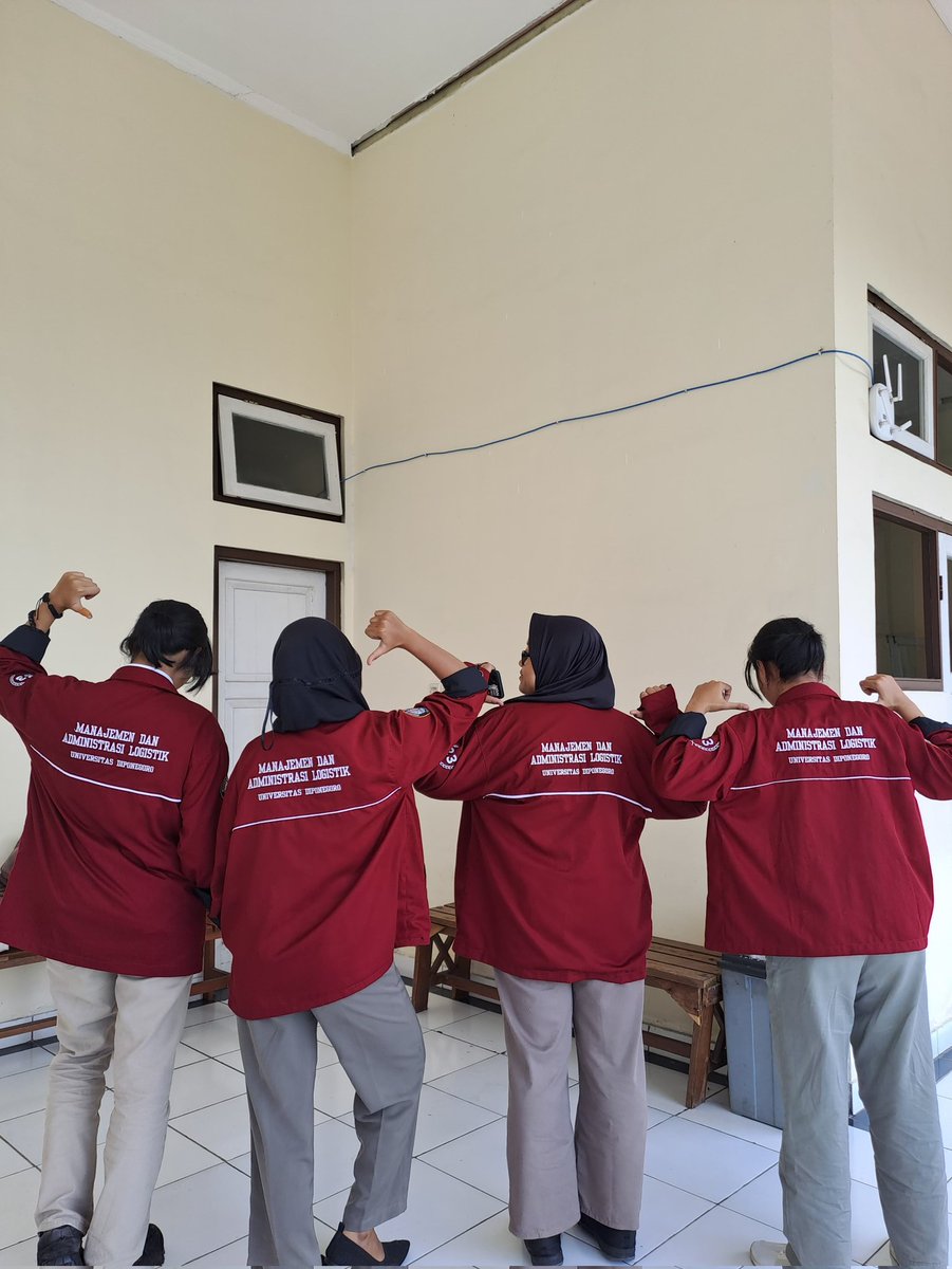 reja #ACAB 1312 tweet media