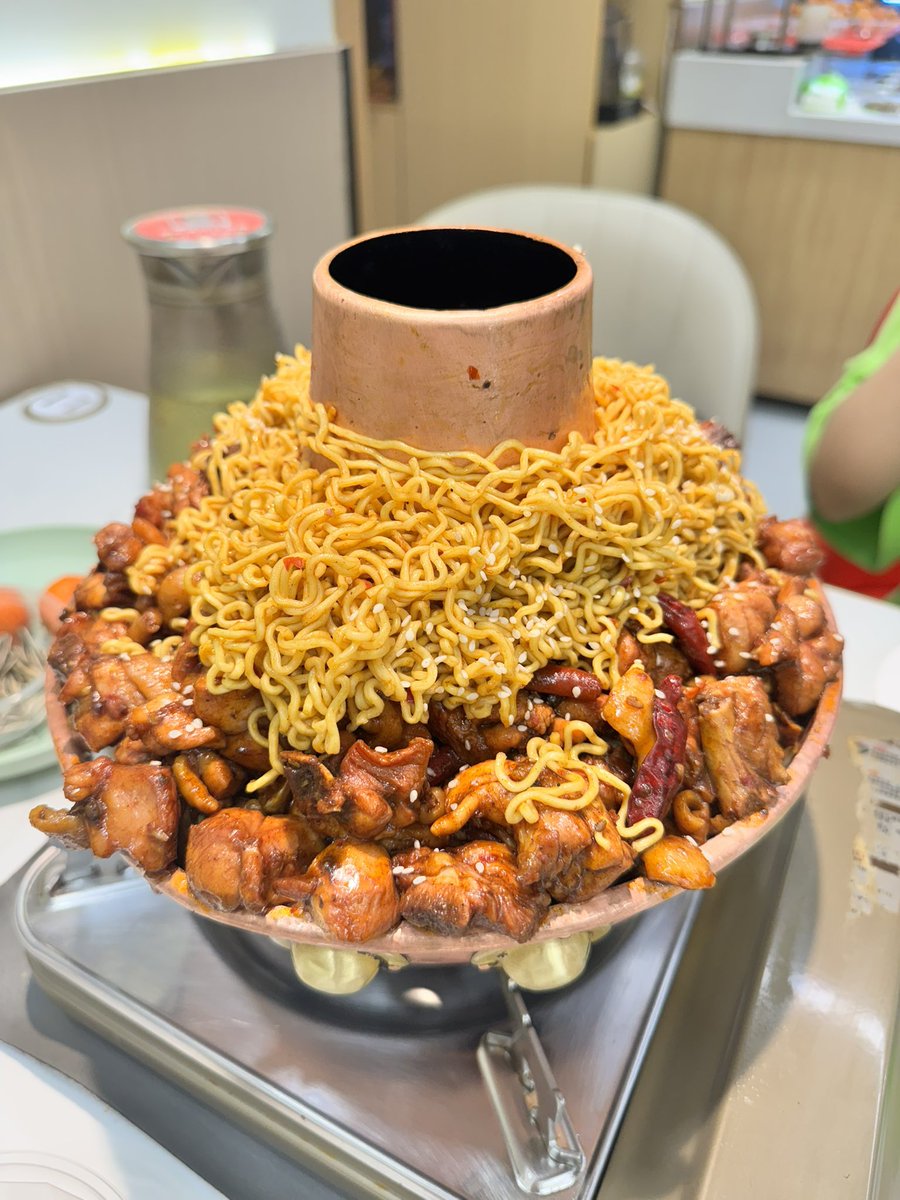 超级迷人的反派角色 tweet media