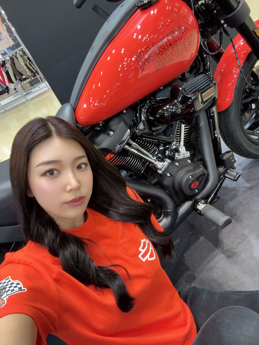 成沢紫音 💜🎵なるさわしおん tweet media