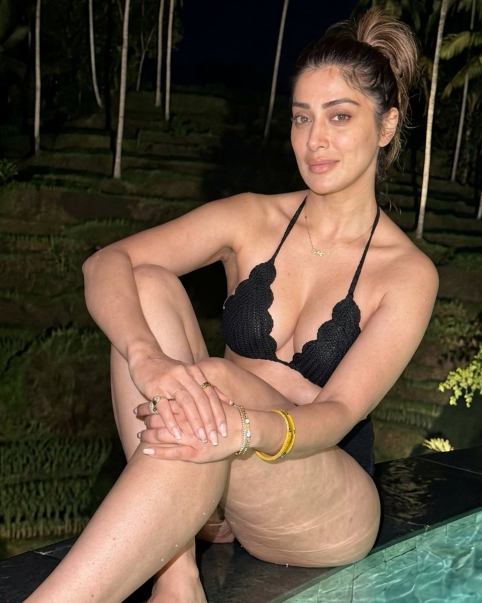 𝙈𝘼𝙈𝙄𝙁𝙄𝙀𝘿 ♥️ tweet media