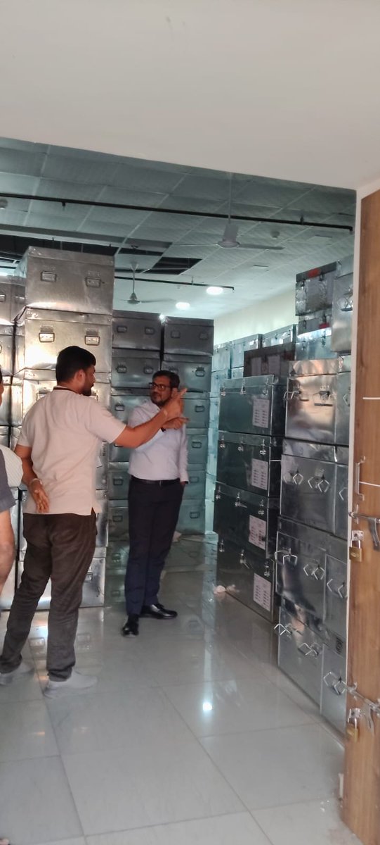 Collector and DM Anand tweet media