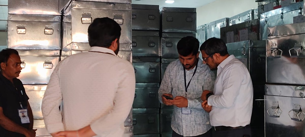 Collector and DM Anand tweet media